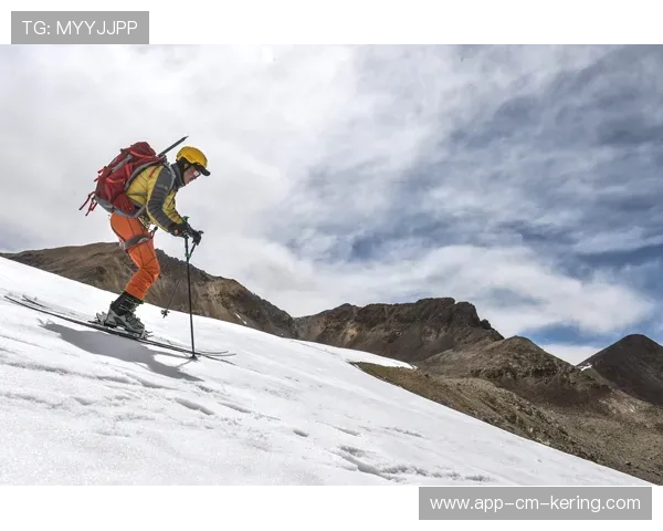 高山滑雪训练基地设备维护计划公布，高山滑雪运动训练计划